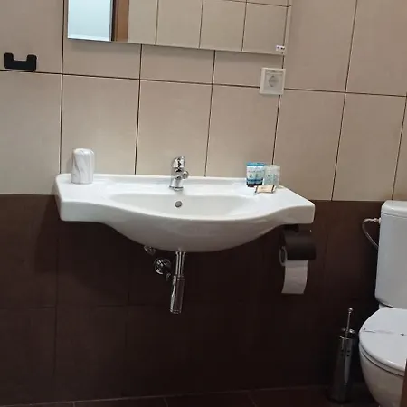 Wish 아파트 팜포로보